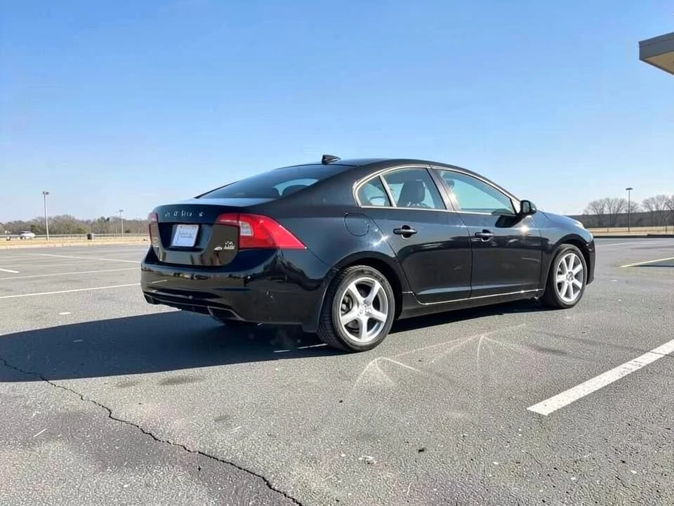 2018 Volvo S60 2nd Gen - Image 5 of 20