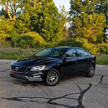 2018 Volvo S60 T5 Dynamic Sedan