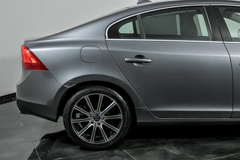 2018 Volvo S60 2nd Gen - Image 11 of 31