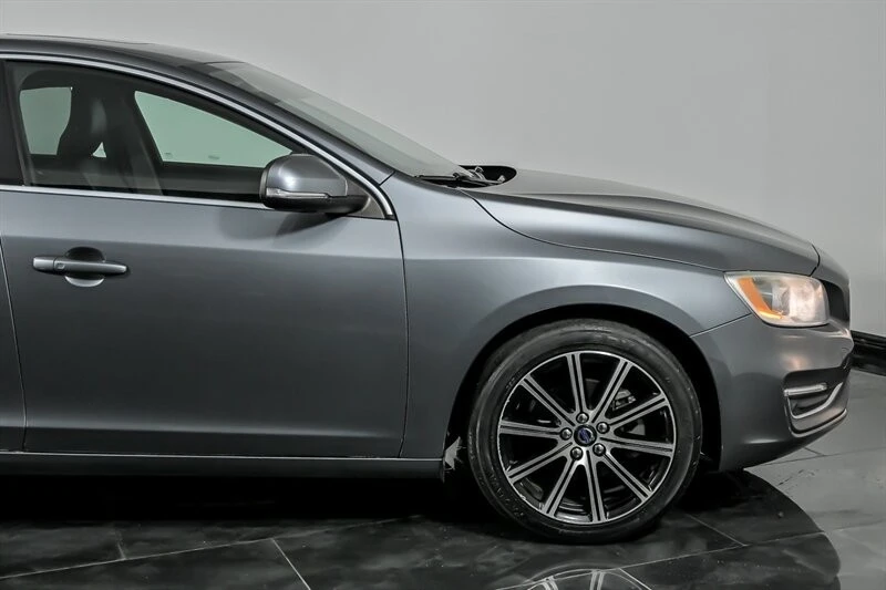 2018 Volvo S60 2nd Gen - Image 12 of 31