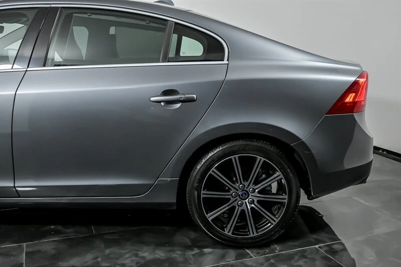 2018 Volvo S60 2nd Gen - Image 7 of 31