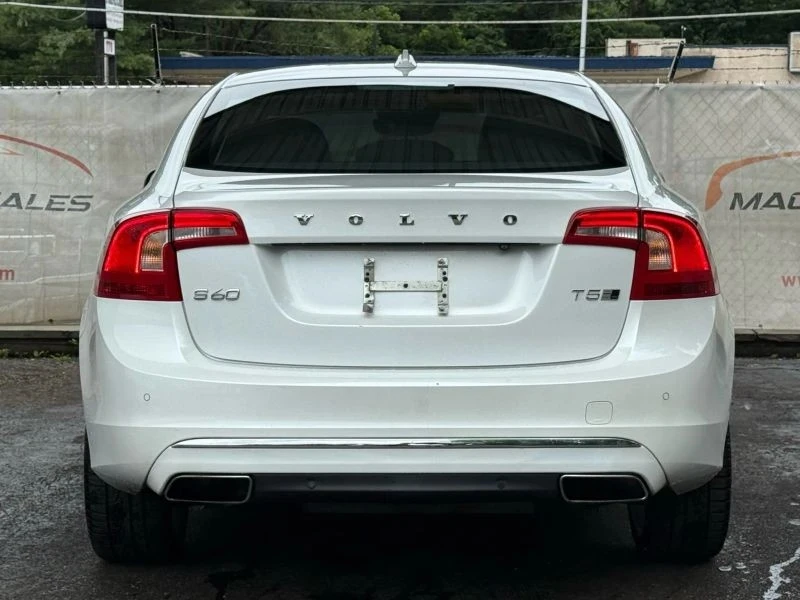 2018 Volvo S60 2nd Gen - Image 10 of 12