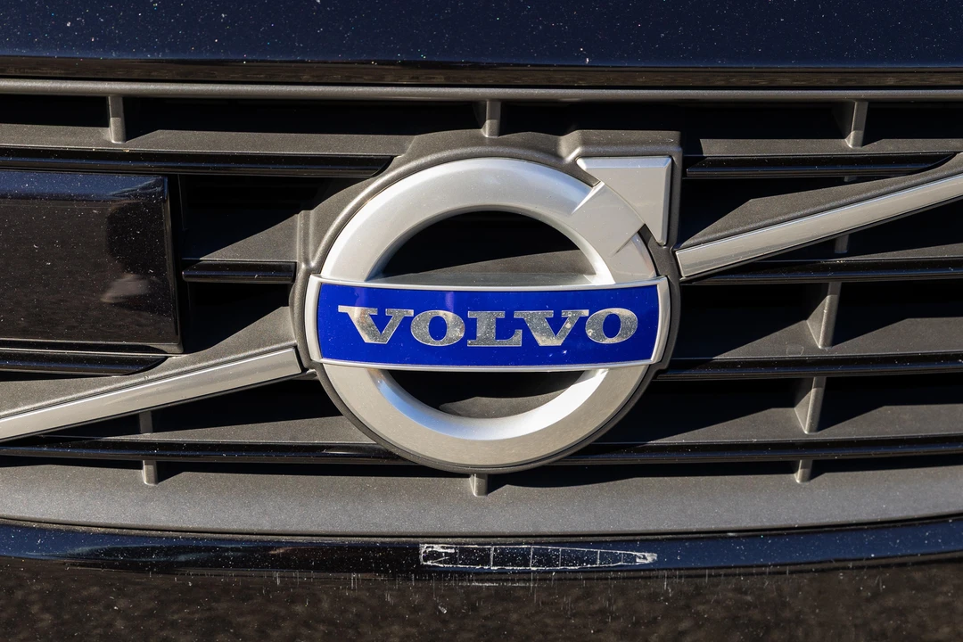 2018 Volvo S60 2nd Gen - Image 14 of 31