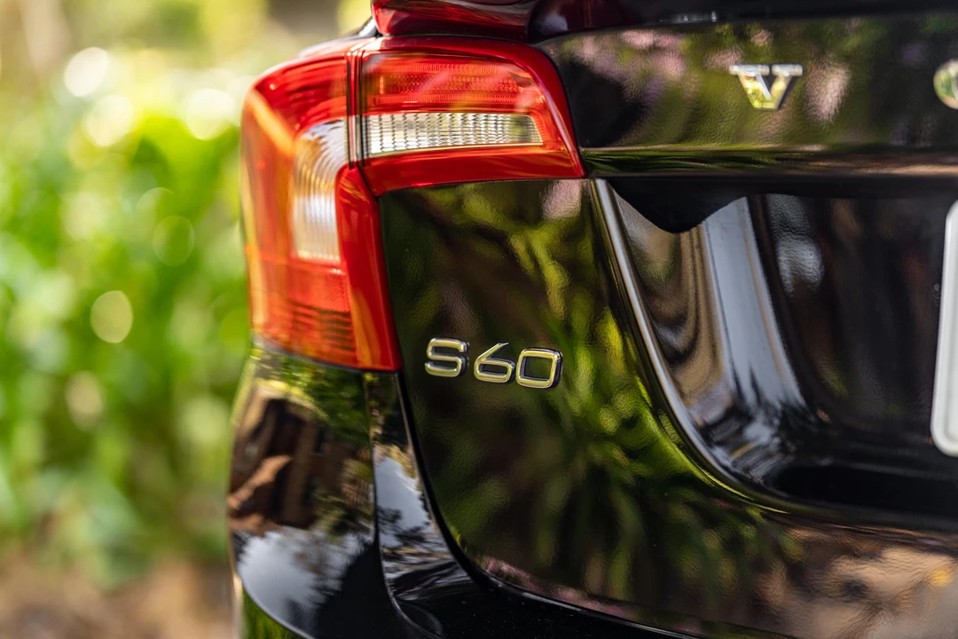 2018 Volvo S60 2nd Gen - Image 26 of 31