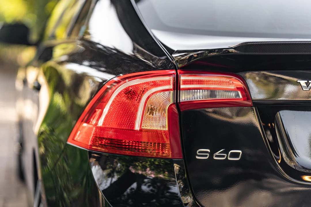 2018 Volvo S60 2nd Gen - Image 25 of 31