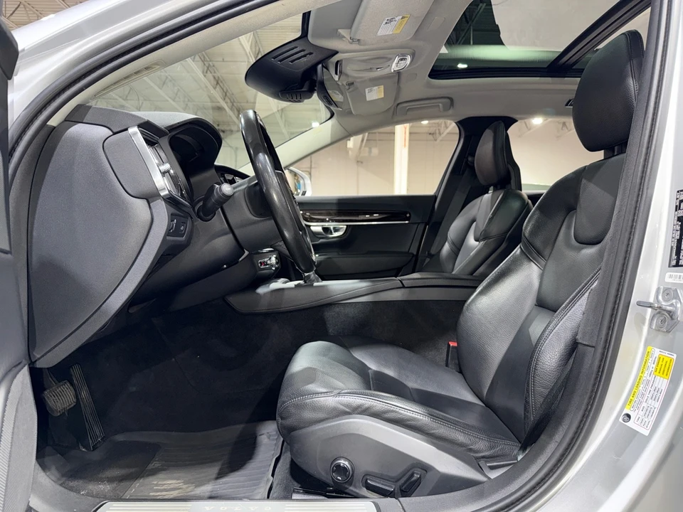 2018 Volvo S90 - Image 11 of 12