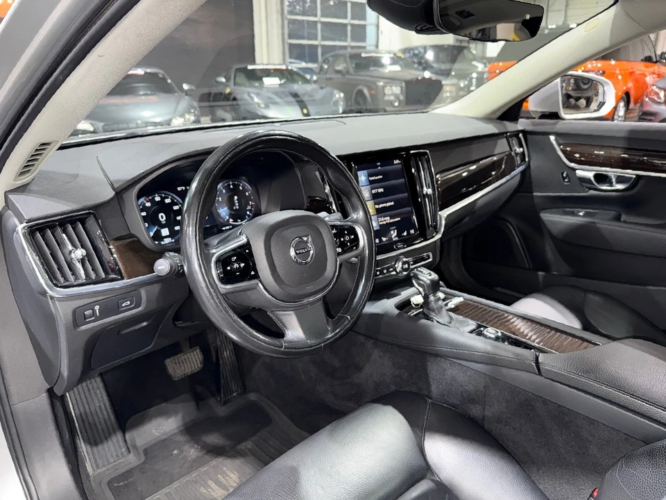 2018 Volvo S90 - Image 8 of 12