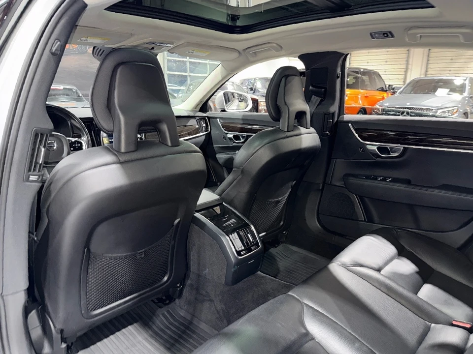 2018 Volvo S90 - Image 12 of 12