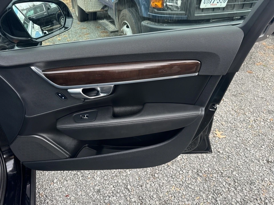 2018 Volvo S90 - Image 11 of 12