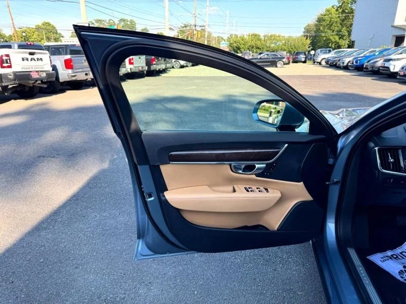 2018 Volvo S90 - Image 10 of 12
