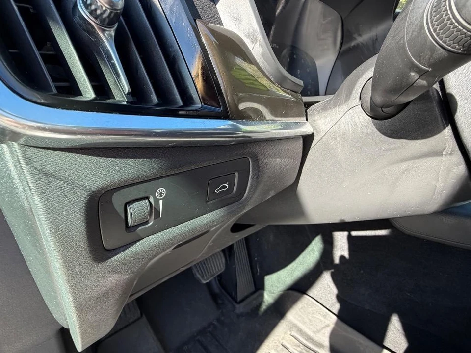 2018 Volvo S90 - Image 12 of 21