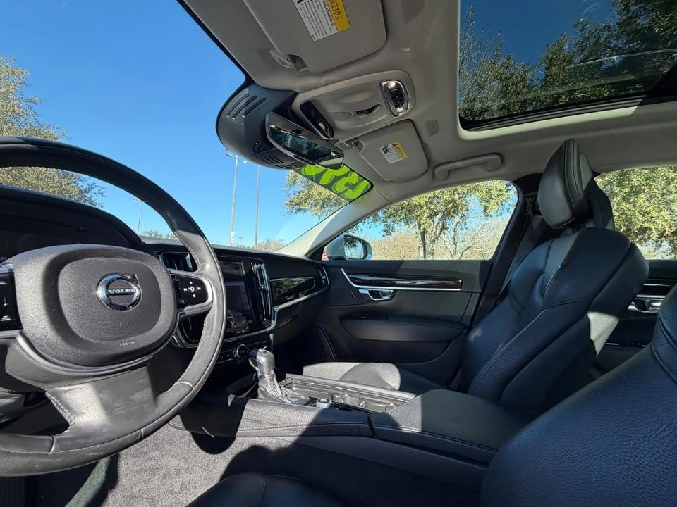 2018 Volvo S90 - Image 10 of 21