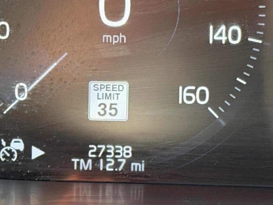 2018 Volvo S90 - Image 14 of 21