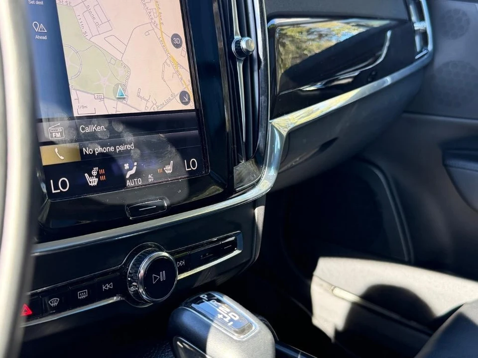 2018 Volvo S90 - Image 17 of 21