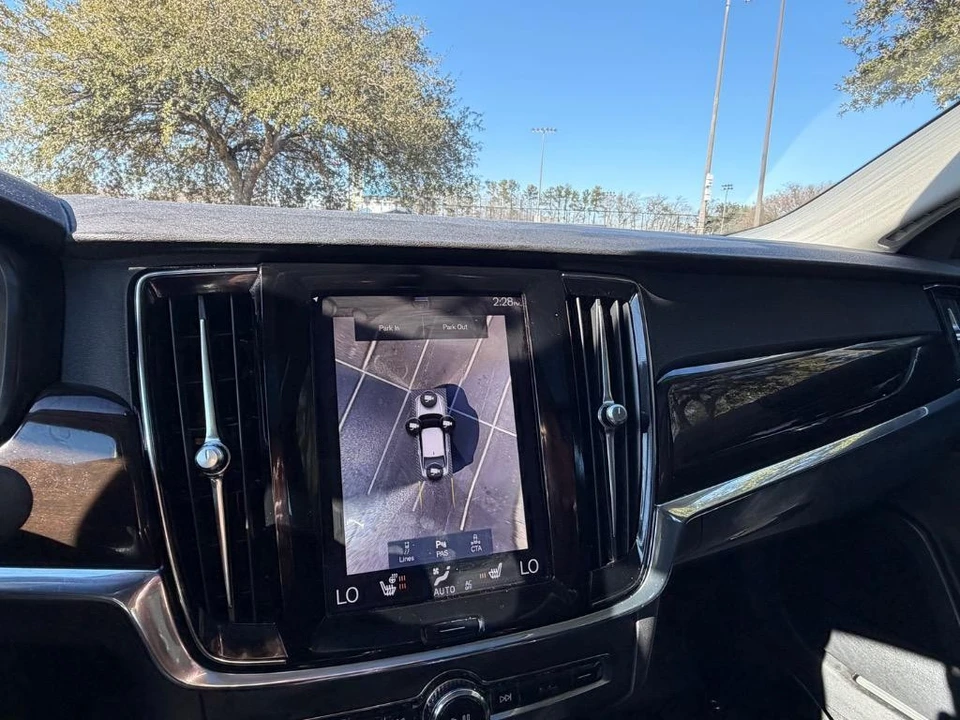 2018 Volvo S90 - Image 18 of 21