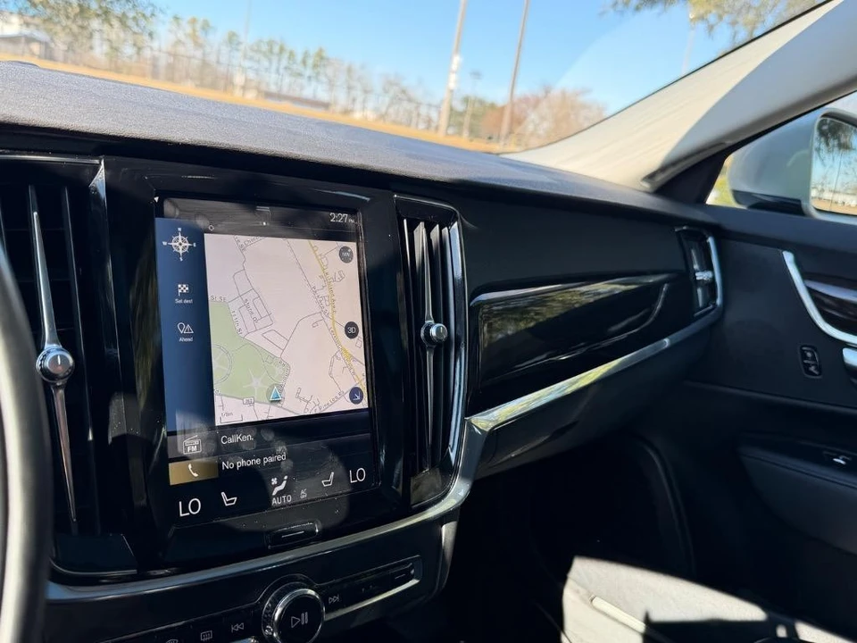 2018 Volvo S90 - Image 16 of 21