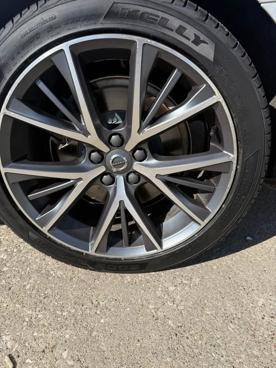 2018 Volvo S90 - Image 3 of 12