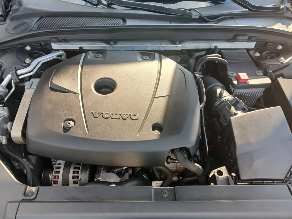 2018 Volvo S90 - Image 17 of 19
