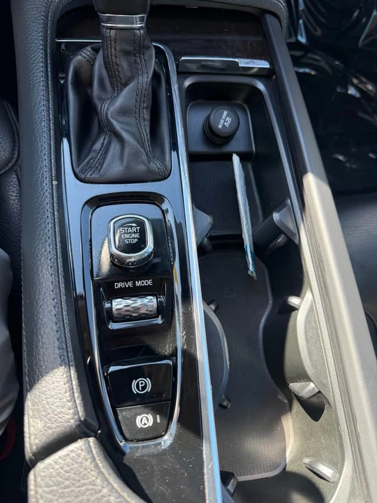 2018 Volvo S90 - Image 11 of 12