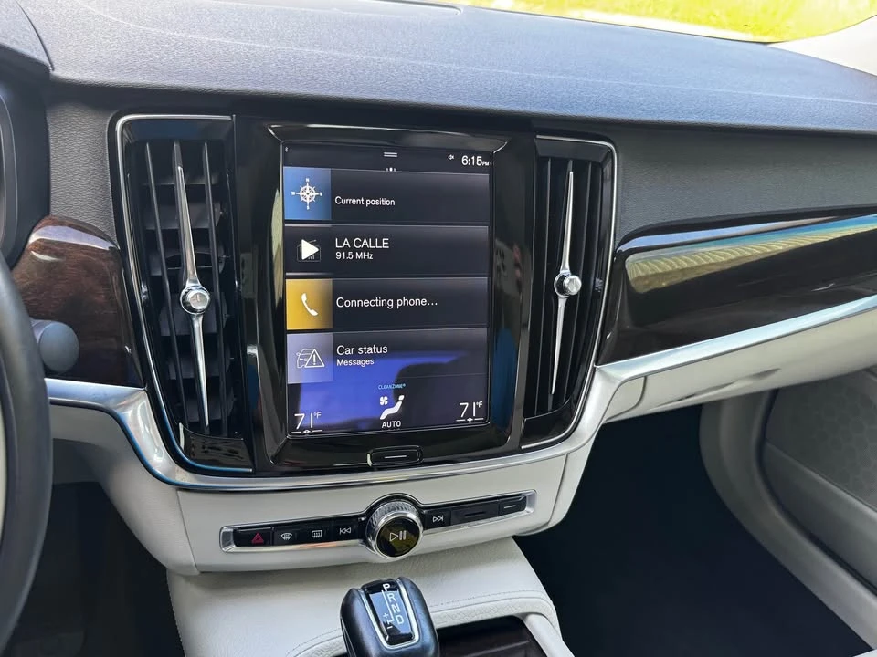2018 Volvo S90 - Image 17 of 20