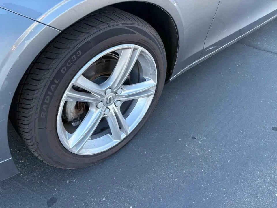 2018 Volvo S90 - Image 9 of 20