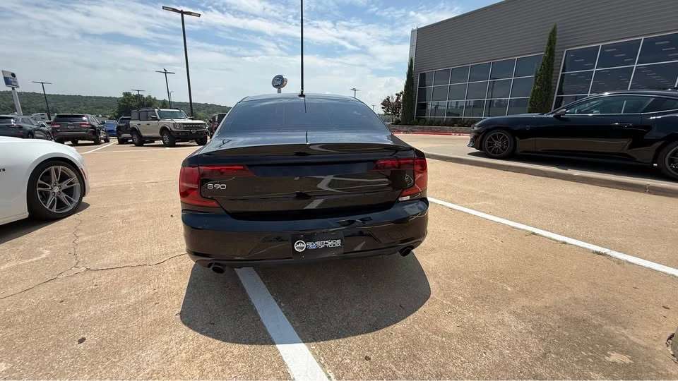 2018 Volvo S90 - Image 4 of 10