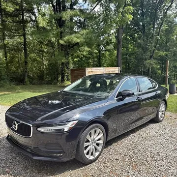 2018 Volvo S90 T5 Momentum Sedan 4D