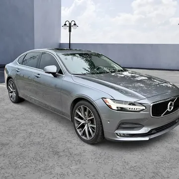 2018 Volvo S90 T5 Momentum Sedan 4D