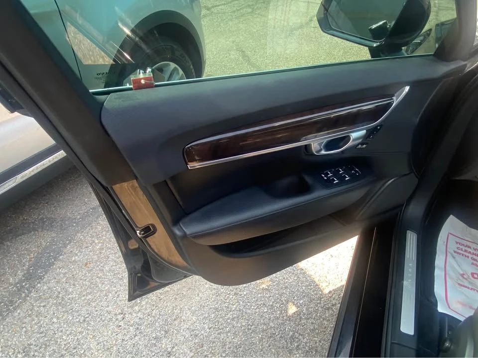 2018 Volvo S90 - Image 10 of 11