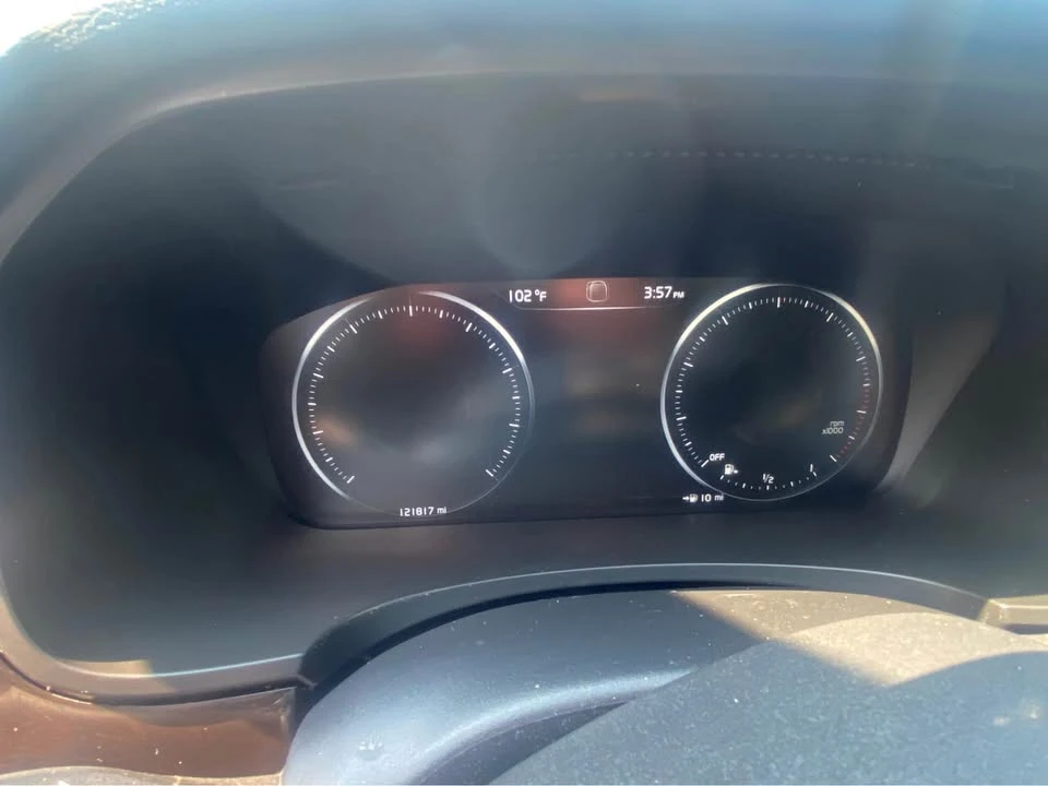 2018 Volvo S90 - Image 9 of 11
