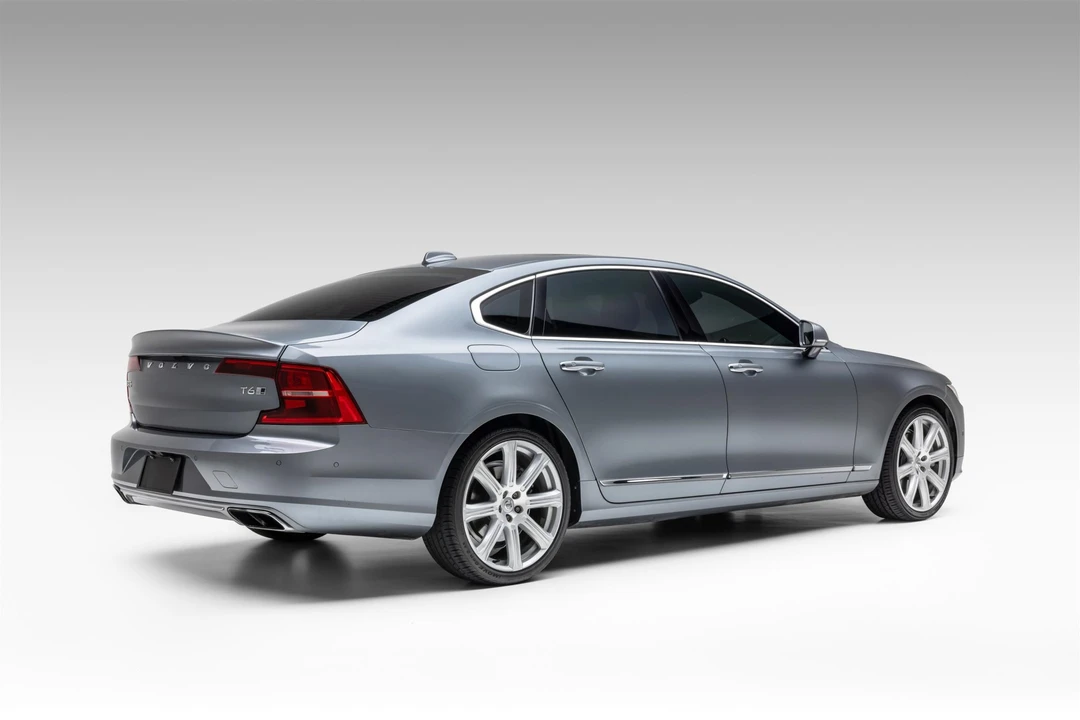 2018 Volvo S90 - Image 9 of 31