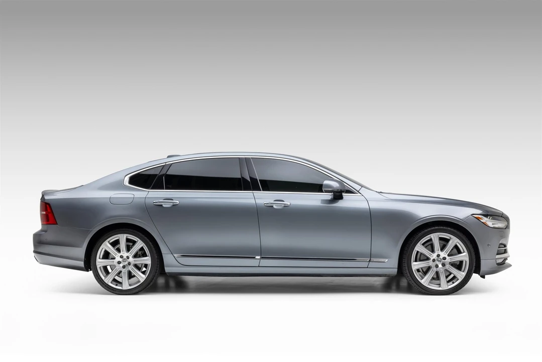 2018 Volvo S90 - Image 10 of 31