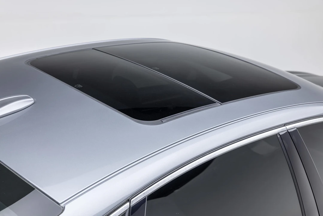 2018 Volvo S90 - Image 25 of 31
