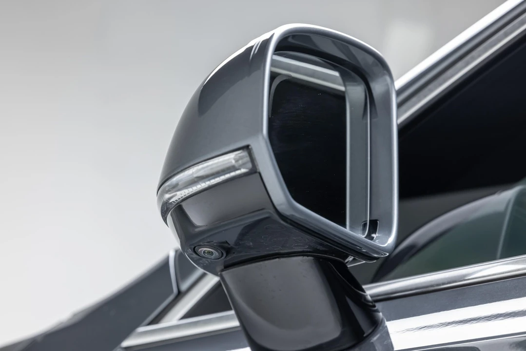 2018 Volvo S90 - Image 19 of 31