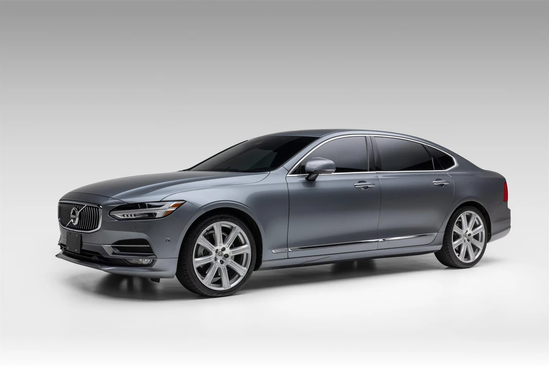 2018 Volvo S90 - Image 3 of 31