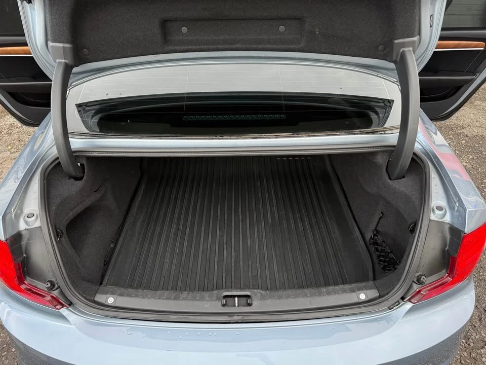 2018 Volvo S90 - Image 14 of 15