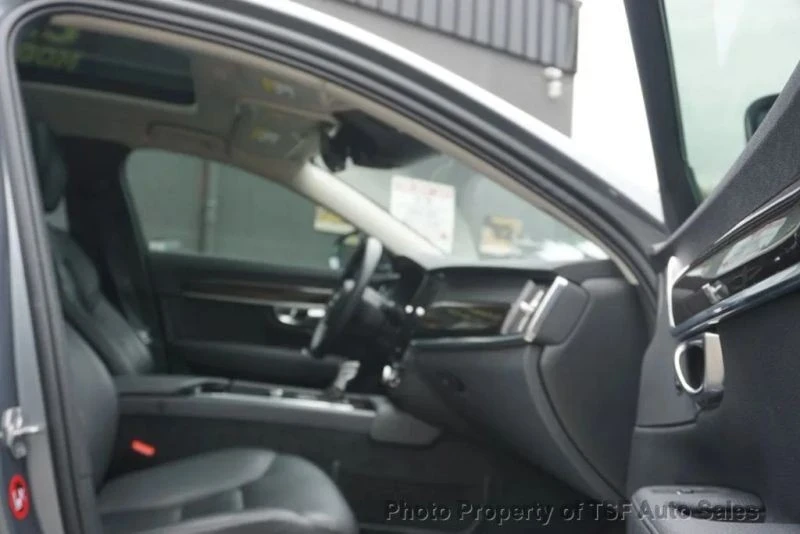 2018 Volvo S90 - Image 11 of 12