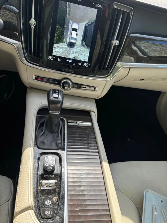2018 Volvo S90 - Image 7 of 11