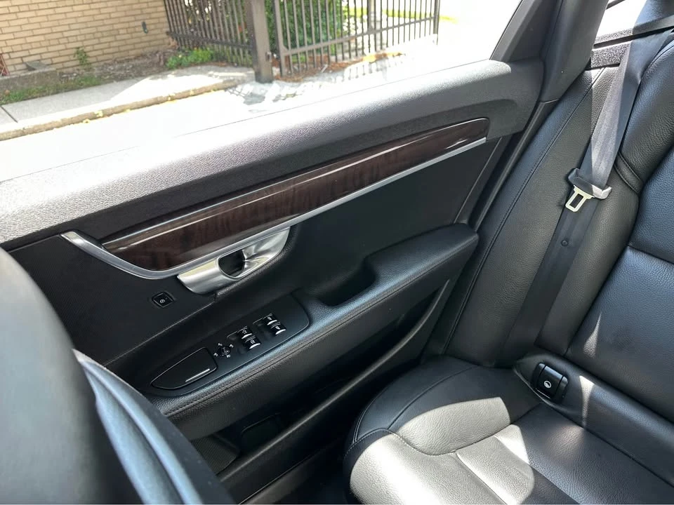 2018 Volvo S90 - Image 11 of 16
