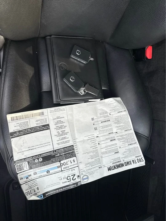 2018 Volvo S90 - Image 15 of 16