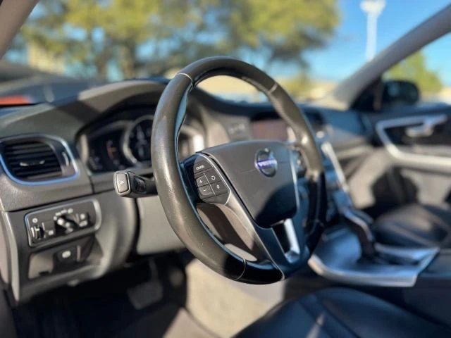 2018 Volvo V60 2nd Gen - Image 20 of 21