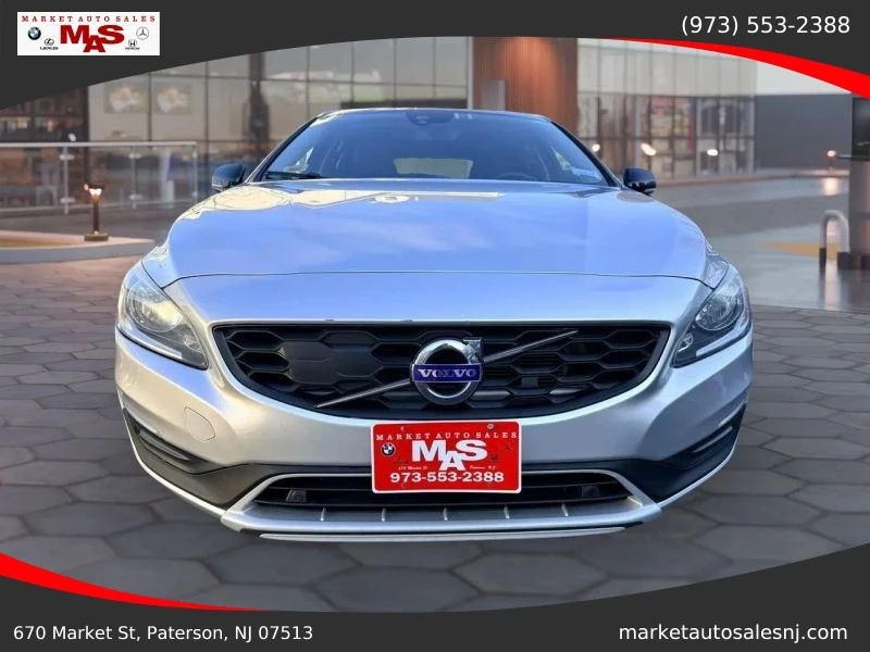 2018 Volvo V60 1st Gen - Image 2 of 12