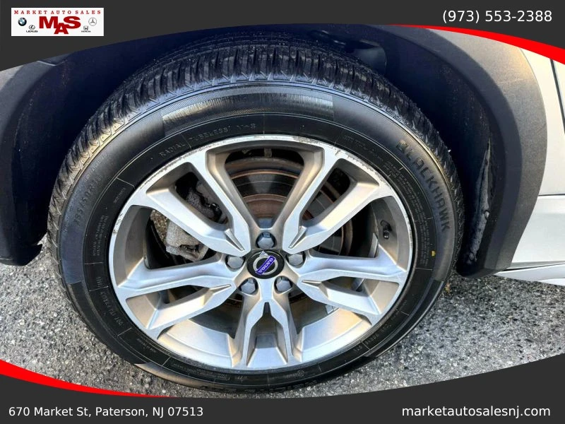 2018 Volvo V60 1st Gen - Image 11 of 12