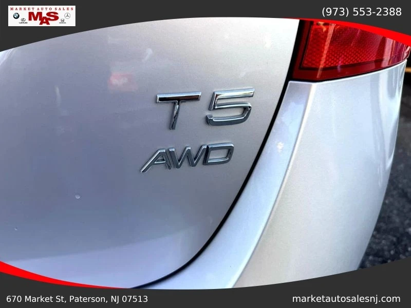 2018 Volvo V60 1st Gen - Image 9 of 12