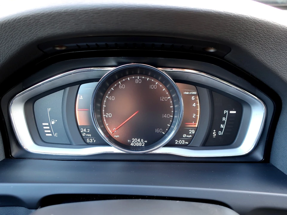 2018 Volvo V60 1st Gen - Image 18 of 21
