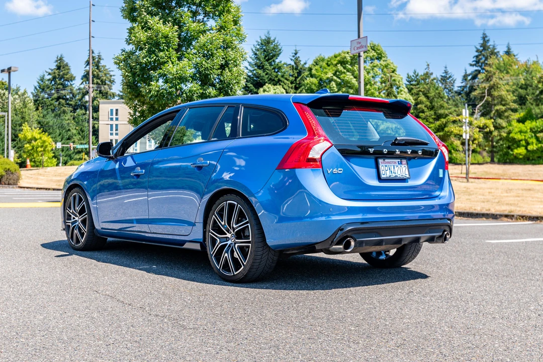 2018 Volvo V60 1st Gen - Image 10 of 31