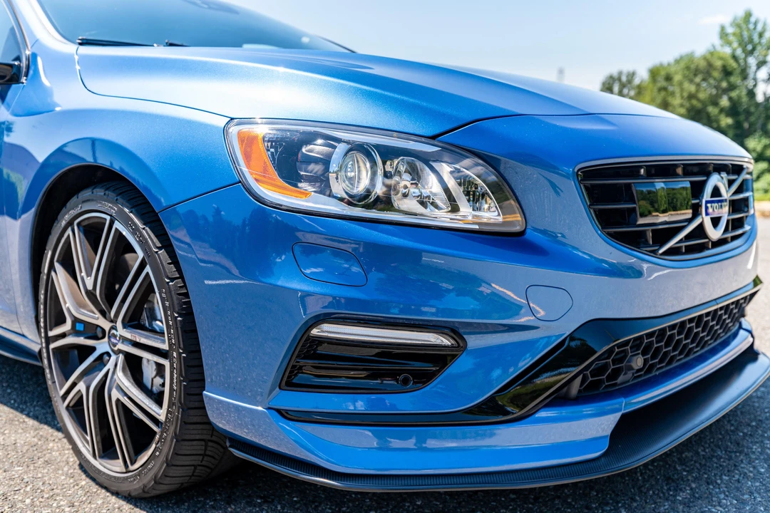 2018 Volvo V60 1st Gen - Image 14 of 31