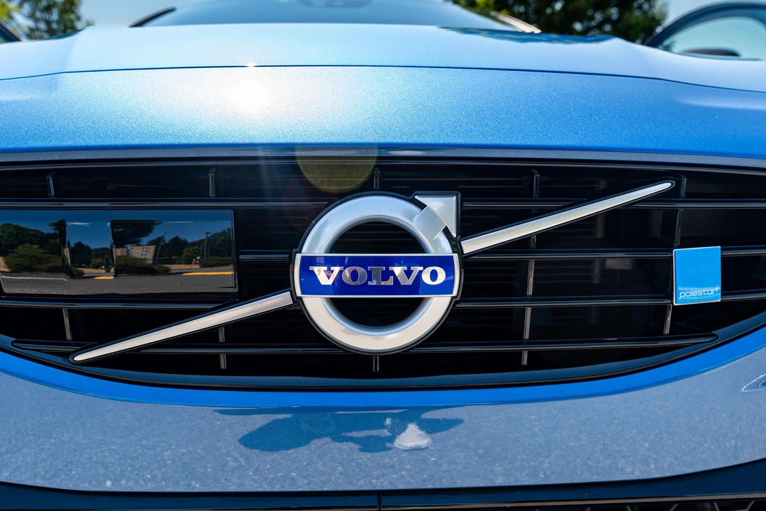 2018 Volvo V60 1st Gen - Image 17 of 31