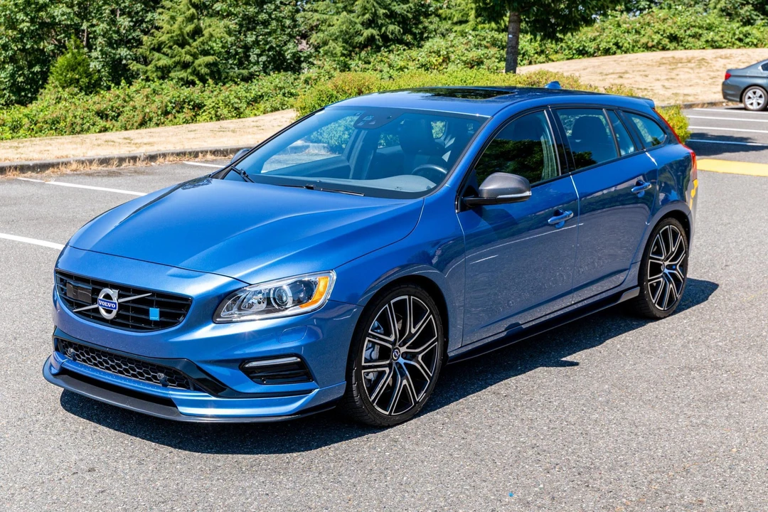 2018 Volvo V60 1st Gen - Image 7 of 31
