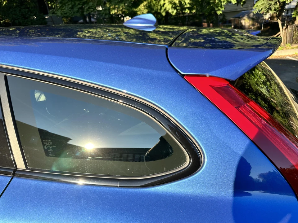 2018 Volvo V60 1st Gen - Image 25 of 31